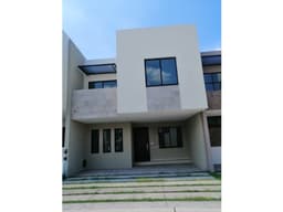 VENTA DE CASAS EN RESIDENCIAL TEPEYAC DEL SOL ZAPOPAN
