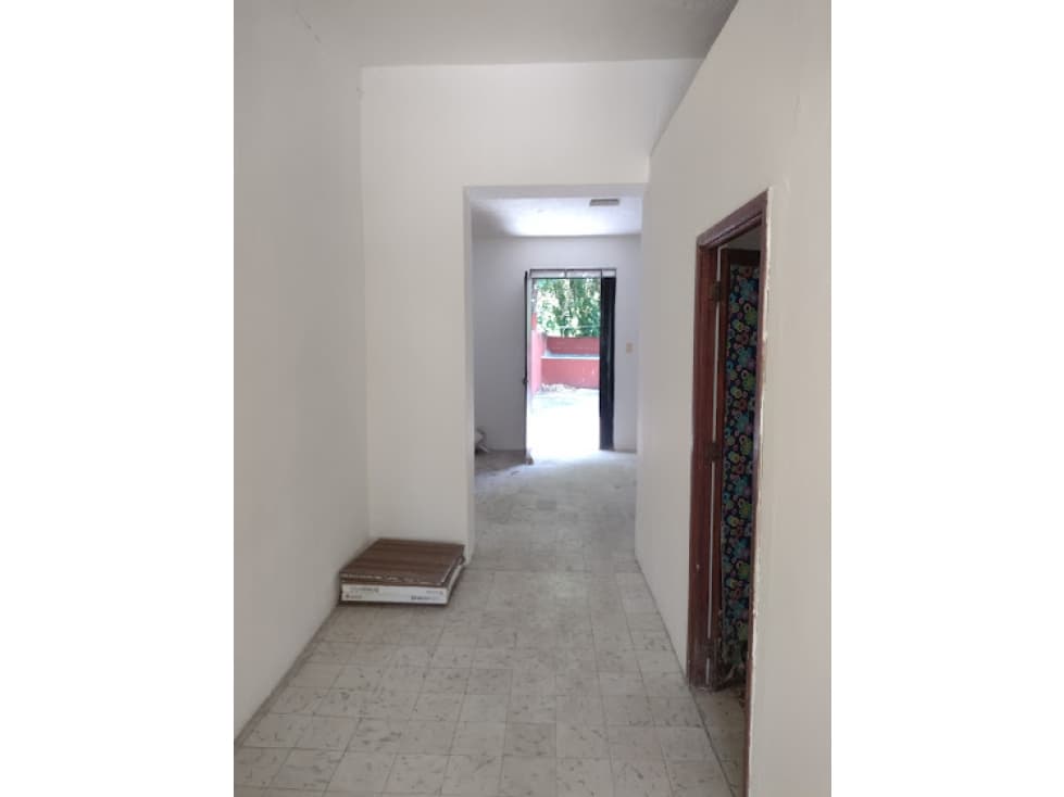 Casa con amplio patio en Santiago — foto 3