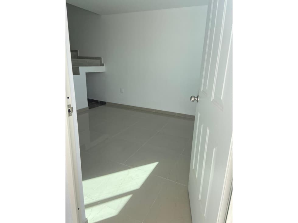 CASA EN VENTA VILLAS DE PACHUQUILLA HGO — foto 3