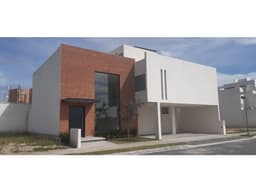 VENTA DE CASA  EN G  BONFIL