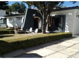 CASA  EN VENTA { } JURIQUILLA QUERETARO