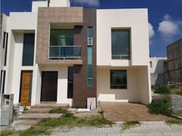 Magnifica residencia en Punta Poniente en Pachuca, Hidalgo.