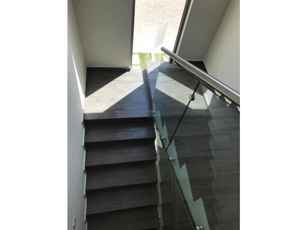 CASA EN VENTA EN ZONA PLATEADA — foto 5