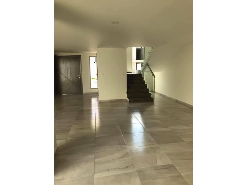 CASA EN VENTA EN ZONA PLATEADA — foto 2