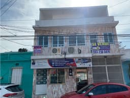 Propiedad en Venta sobre Pages Llergo en total cuenta con 10 cuartos
