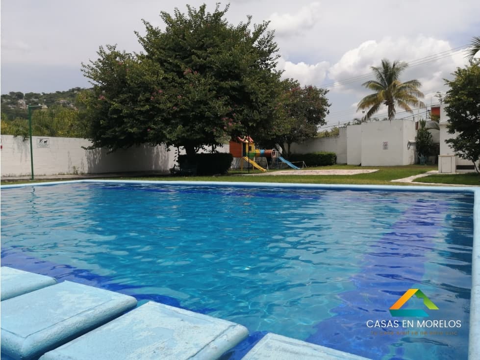 Casa de 3 recamaras con alberca en condominio — foto 2