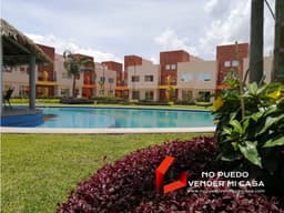 Casa de 3 recamaras con alberca en condominio zona sur Cuernavaca.