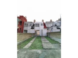 CASA EN VENTA A 1O MIN EX HACIENDA TEMIXCO