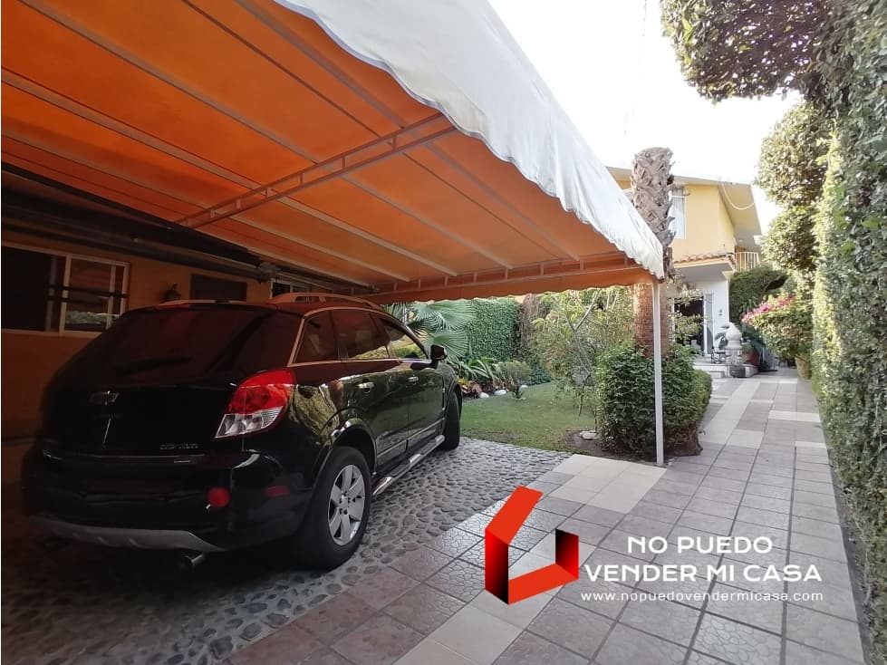 CASA CON BUNGALO EN LOMAS DE CUERNAVACA — foto 2