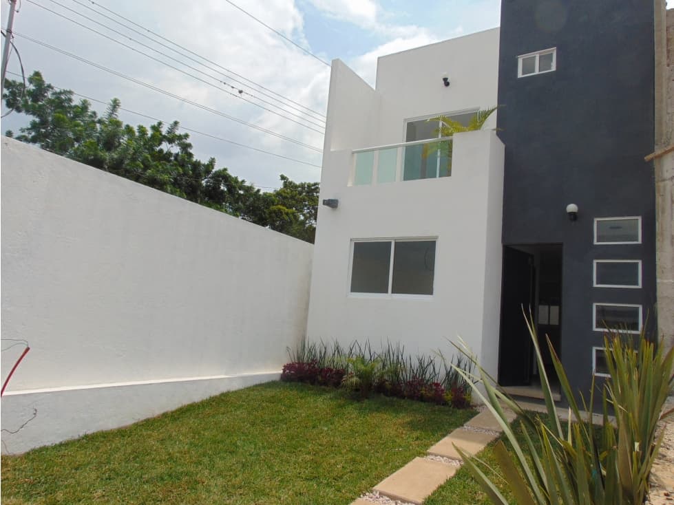 CASA EN VENTA CON ALBERCA EN YECAPIXTLA MORELOS — foto 2