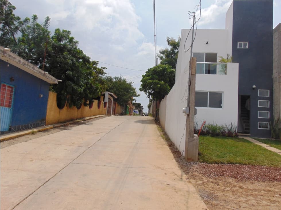 CASA EN VENTA CON ALBERCA EN YECAPIXTLA MORELOS — foto 1