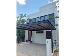 Residencial Rio Cancún, Lujosa casa con alberca propia $5,490,000