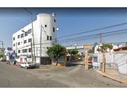 VENTA DE REMATE INMOBILIARIO CASA EN BOSQUES DE ARAGON LS9185