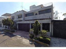 CASA EN REMATE BANCARIO EN COYOACÁN PRECIO DE OPORTUNIDAD