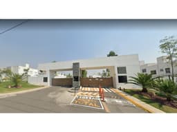 TU MEJOR OPCION CASA DE REMATE EN COL. FRACC LAGO ESMERALDA