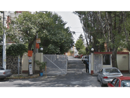 CASA DE REMATE BANCARIO EN TLALPAN. PRECIO DE OPORTUNIDAD