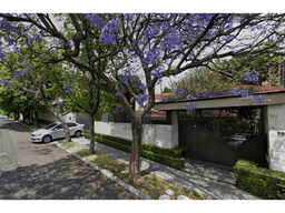 EXCLUSIVA CASA EN REMATE BANCARIO EN BOSQUES DE LAS LOMAS
