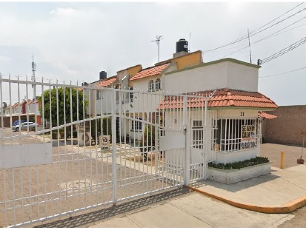 CASA EN VENTA REMATE BANCARIO RINCONADA LOS LAGOS — foto 2
