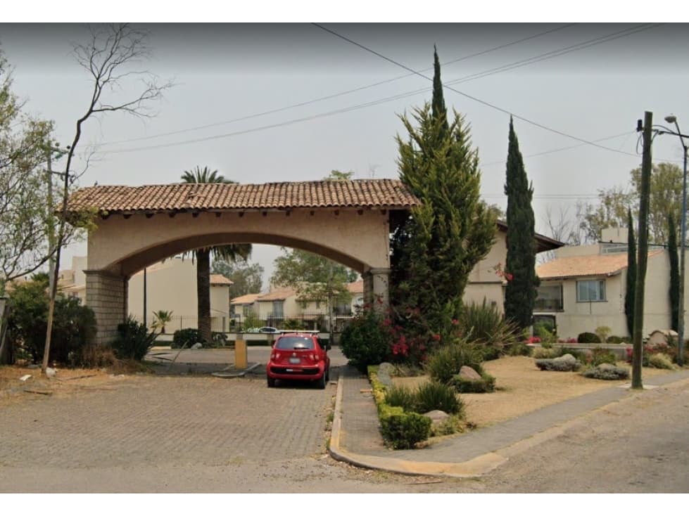 VENTA REMATE BANCARIO en BOSQUES DEL LAGO — foto 3