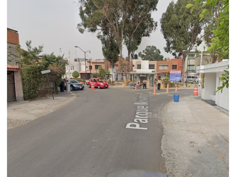 Yo Protejo Tu Inversión, Casa Remate en Jardines del Alba, Cuautitlán — foto 2
