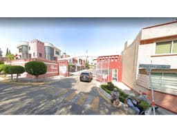 CASA EN VENTA REMATE BANCARIO JARDINES DEL ALBA
