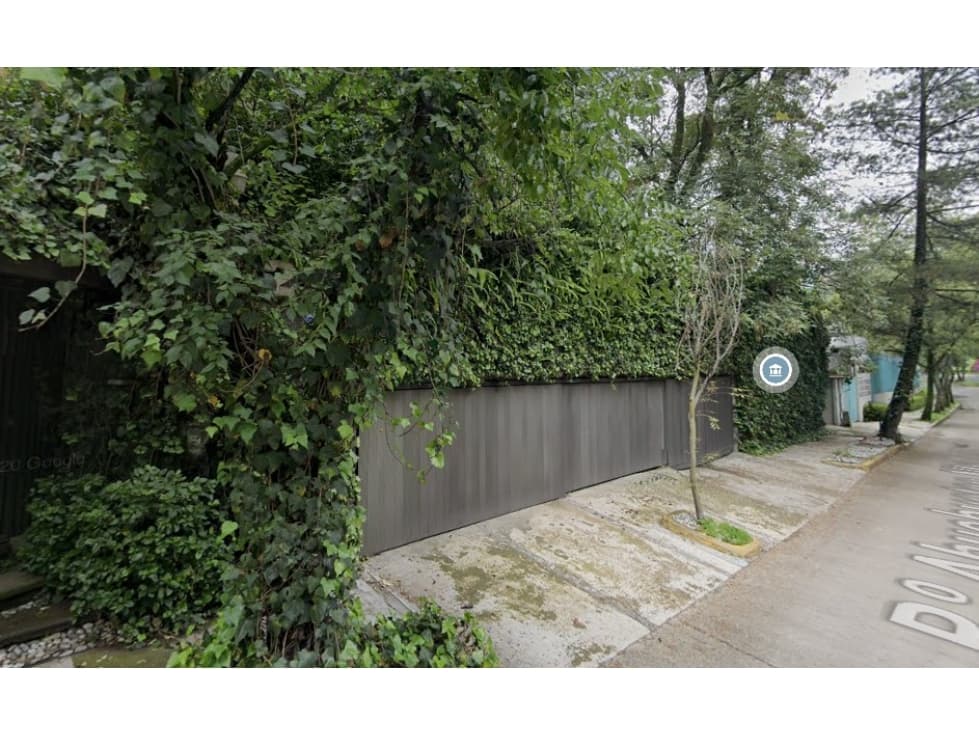 Casa en Bosques de las Lomas Remate Bancario — foto 3