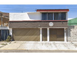 CASA DE REMATE BANCARIO EN JARDINES DE SAN MANUEL PUEBLA