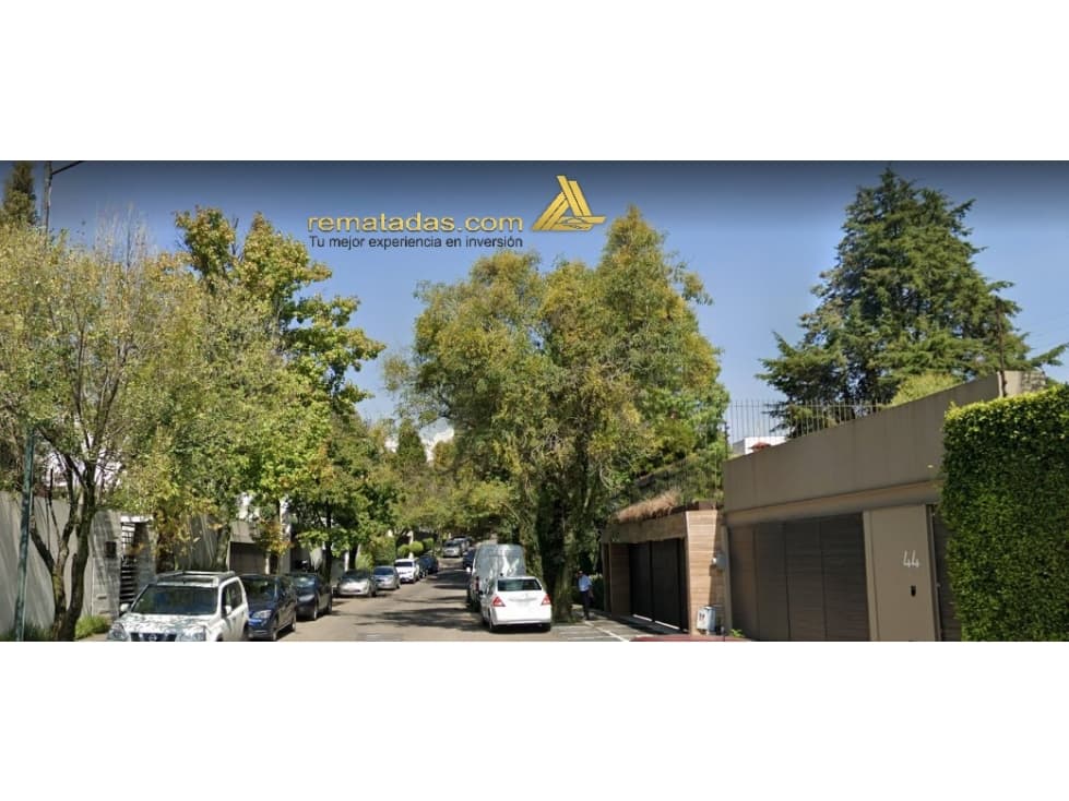 ¡Inversión inteligente! Magnífica casa en Bosques de las Lomas! — foto 1