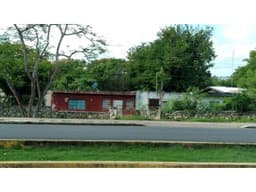 Casa con gran terreno en venta en la Colonia Militar
