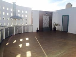 EDIFICIO CENTRICO EN VENTA CON OFICINAS Y 6 DEPARTAMENTOS