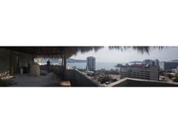 HERMOSO PH CON HERMOSA VISTA A LA BAHÍA Y A LA CIUDAD