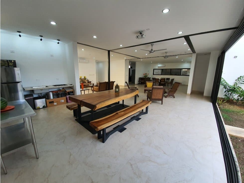 RESIDENCIA CON PANELES SOLARES  EN MÉRIDA — foto 4