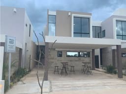 Casa Estela en venta de 2 plantas y 2 recamaras en Conkal - Cholul