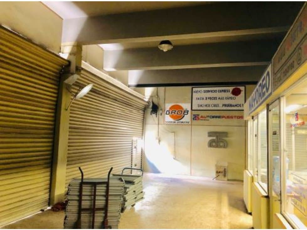 ESPACIOSO LOCAL COMERCIAL EN EL CENTRO DE MERIDA — foto 2