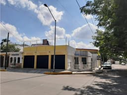 Inmueble comercial en RENTA conformado de oficinas, local y bodega