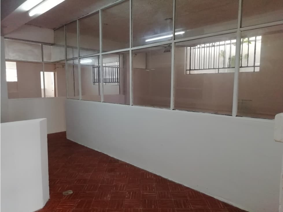 VENTA MÉRIDA, CENTRO, LOCAL PARA OFICINA, DESPACHO, CONSULTORIO, ETC. — foto 5