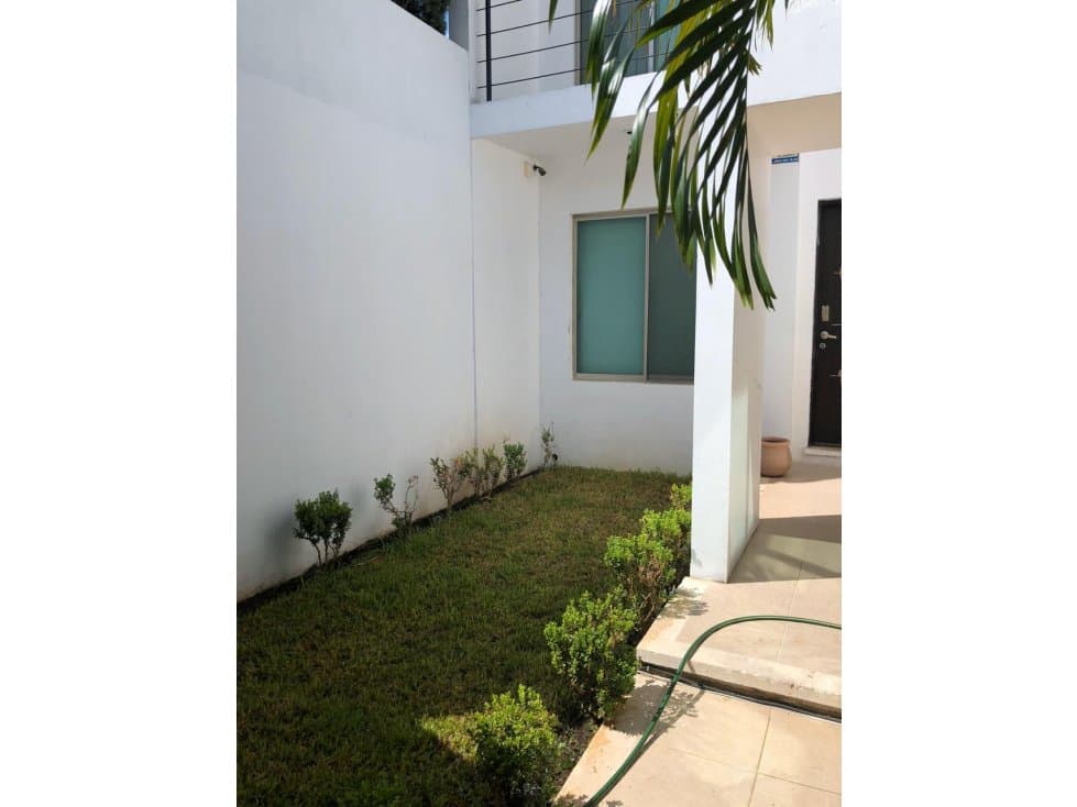 HERMOSA Y ESPACIOSA CASA EN ALTABRISA — foto 4