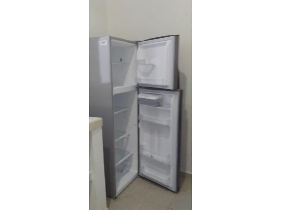 Departamento semiamueblado en RENTA en Paseo de Montejo. — foto 3