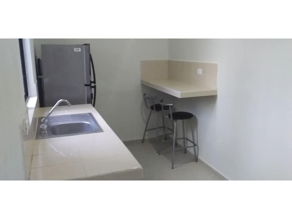Departamento semiamueblado en RENTA en Paseo de Montejo. — foto 5