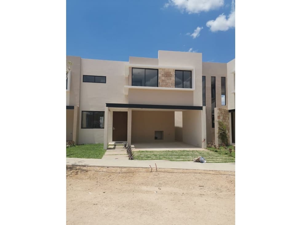 Casa en venta en Conkal — foto 1