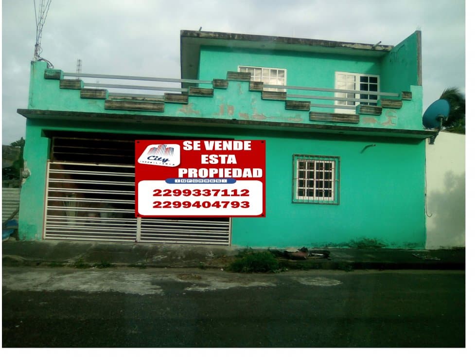 VENTA DE CASA AMPLIA EN LA RESERVA — foto 1