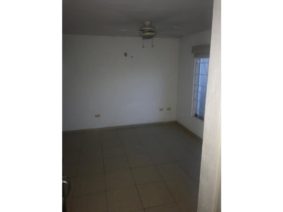 VENTA DE CASA EN FRACC. BANUS — foto 3