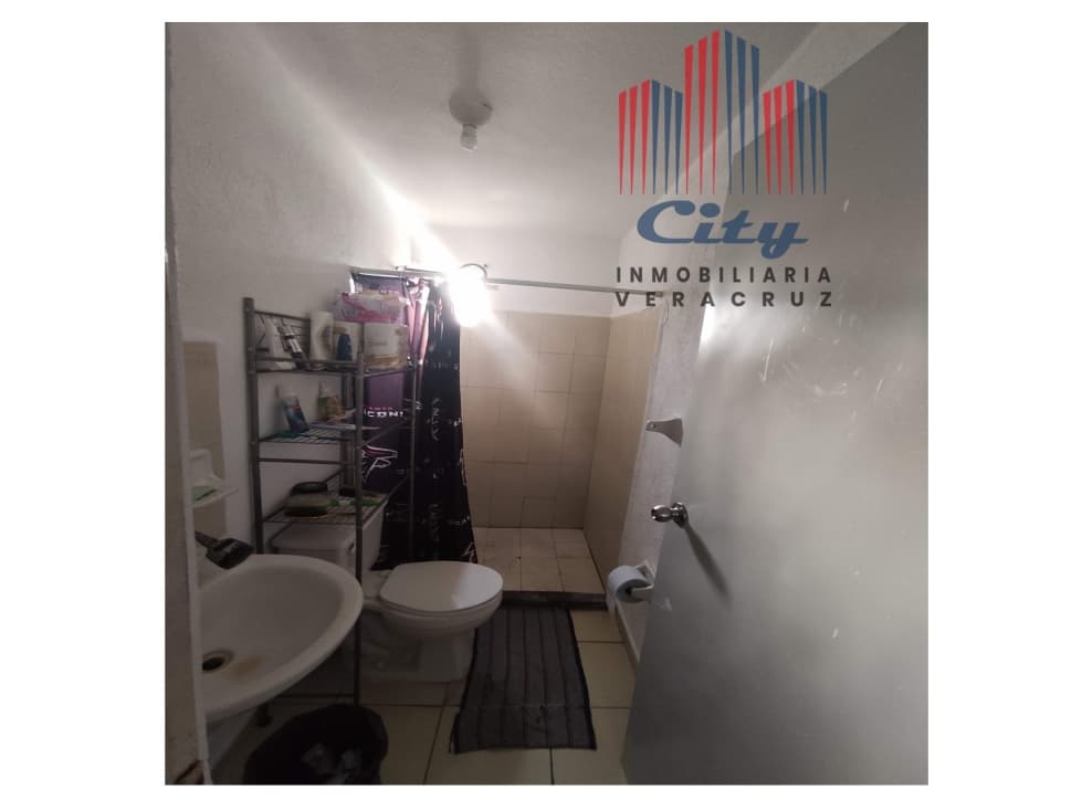 VENTA DE CASA EN COLINAS DE SANTA FE — foto 1
