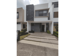 VENTA DE CASA RESIDENCIAL EN JOSE NOVILLERO, VERACRUZ