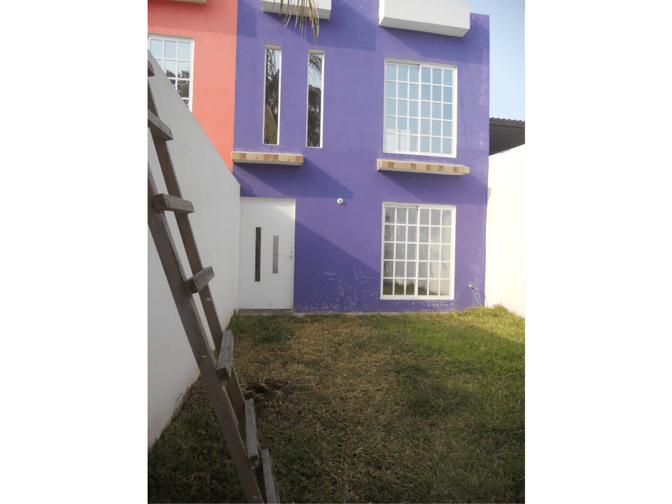 VENTA DE CASA EN AMAPOLAS 1 — foto 1