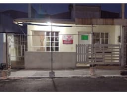 SE VENDE CASA EN COL. FRANCISCO VILLA, VERACRUZ