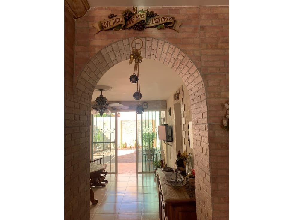 VENTA DE CASA EN JARDINES DE VIRGINIA — foto 2