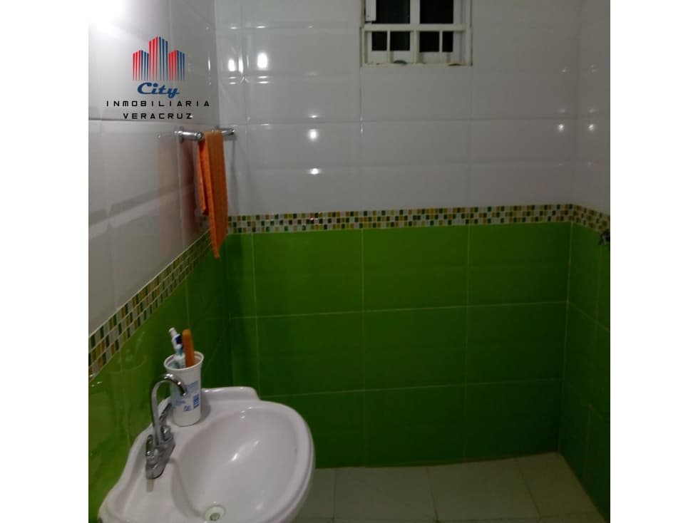 VENTA DE CASA EN COL CANDIDO AGUILAR — foto 2