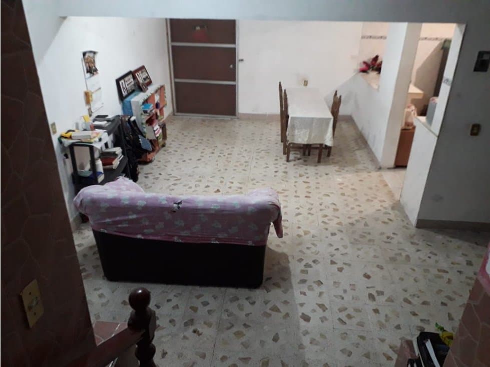 VENTA DE CASA EN AMAPOLAS 1 — foto 2