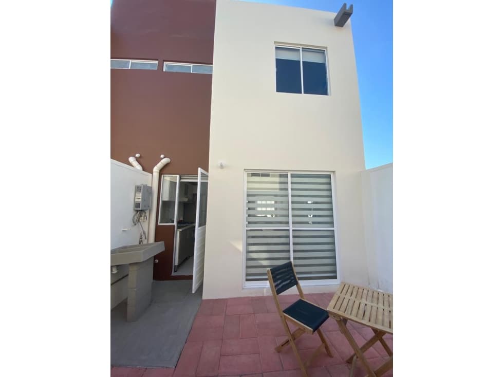 VENTA DE CASA EN PRIVANZAS — foto 2